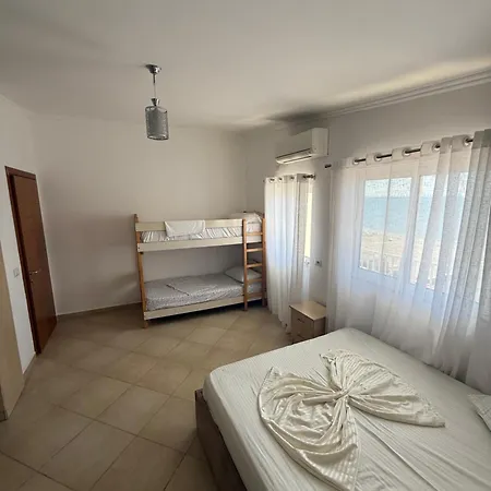 Aguero Shengjin Albania Apartment *