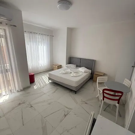 Διαμέρισμα Aguero Shengjin Albania *